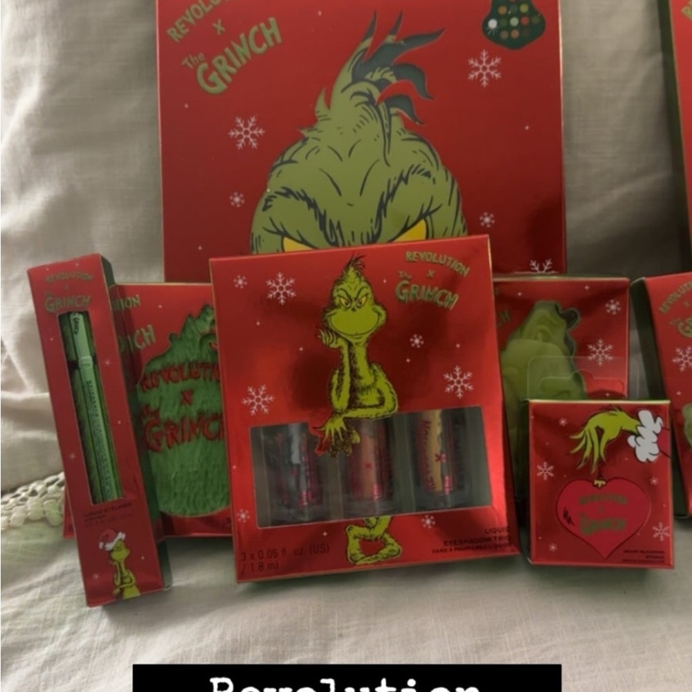 Revolution X “The Grinch” 6 piece set